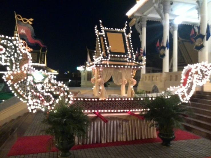 La Barque en forme de Naga qui emmènera les Mânes Royaux le dernier jour du Pchum Ben