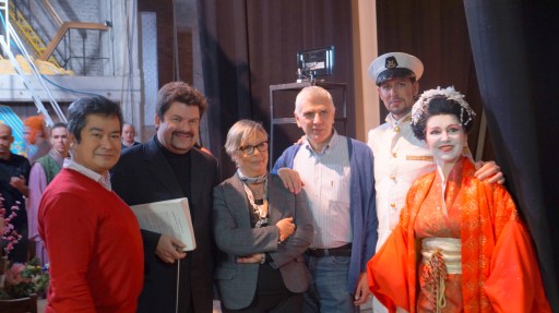 In compagnia del Maestro Alberto Hold-Garrido, della Dottoressa Luigia Pastore Fiorentino, del Marchese Vincenzo Grisostomi Travaglini de Fonseca e dei due protagonisiti di questa tragedia d'amore, Angelo Fiore e Cinzia Forte