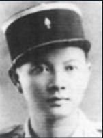 SAR le Prince Sisowath Monireth, jeune officier au 1er RE