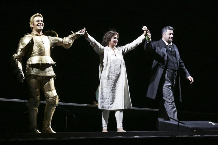 ++ Scala: otto minuti di applausi per Giovanna d'Arco ++