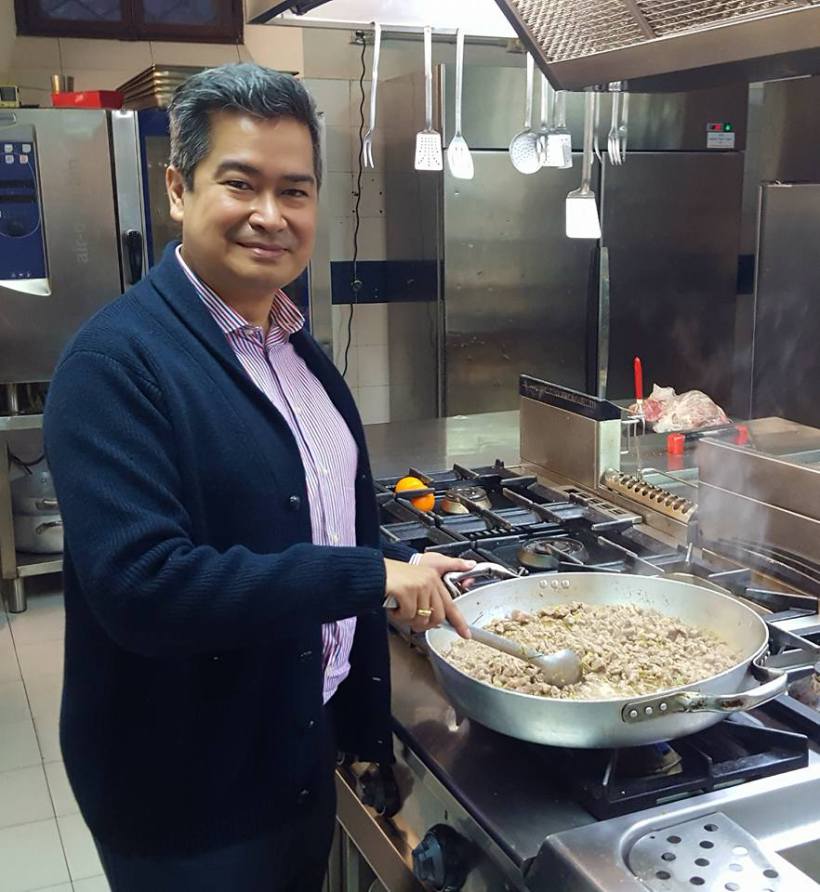 31901912_10157465196000299_467327527392641024_n